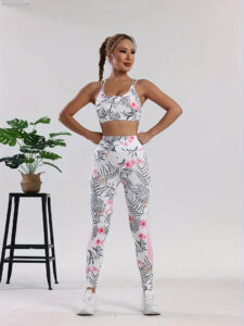 Tropical Print Women's Yoga Outfit – 2-Piece Set